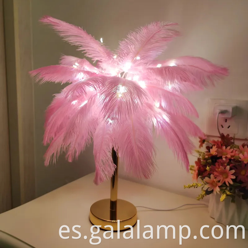 Lámpara LED de plumas de avestruz de lujo moderna para dormitorios elegantes